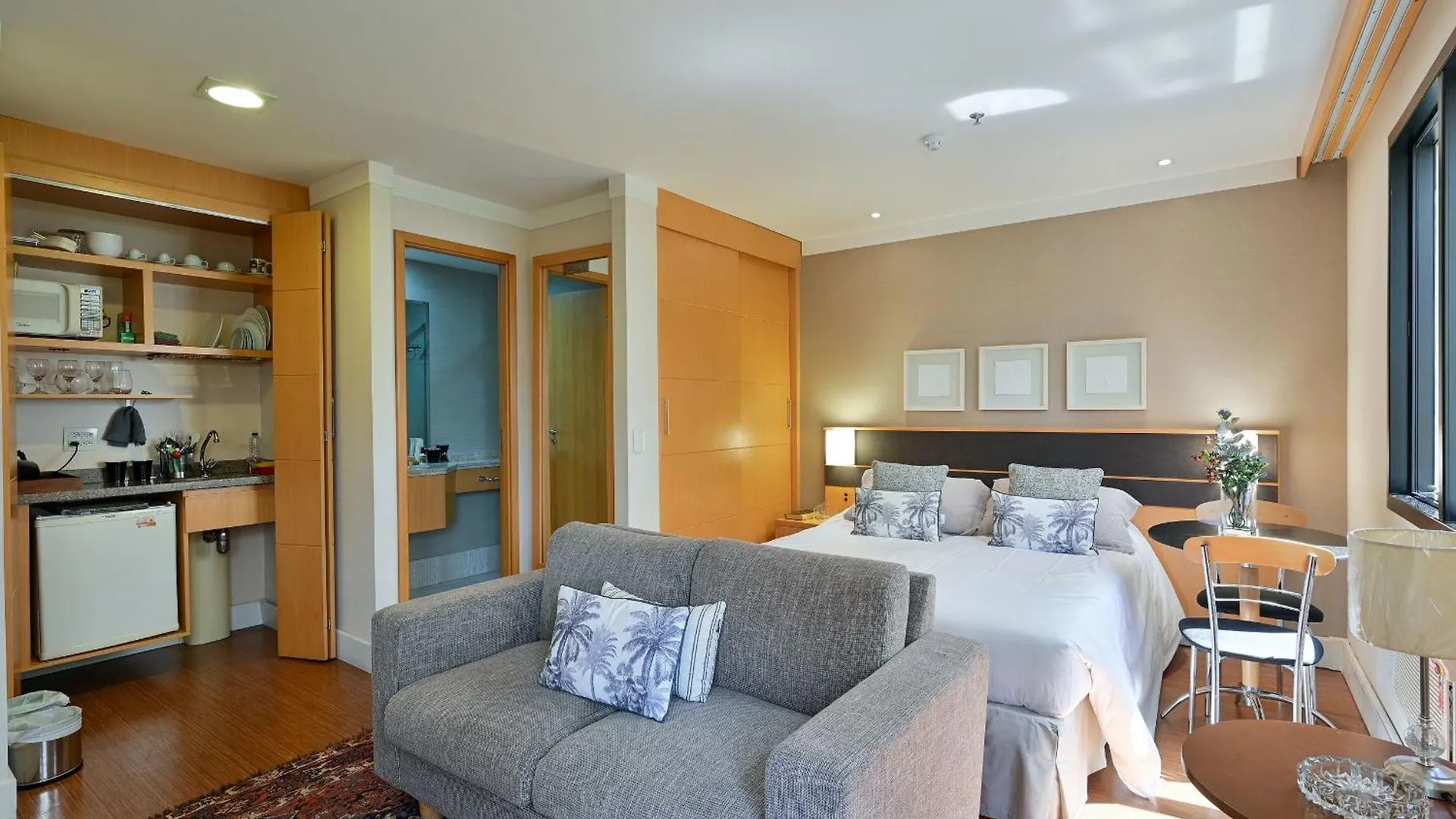 Flat Com Duas Suites Em Hotel Nos Jardins! Sao Paulo