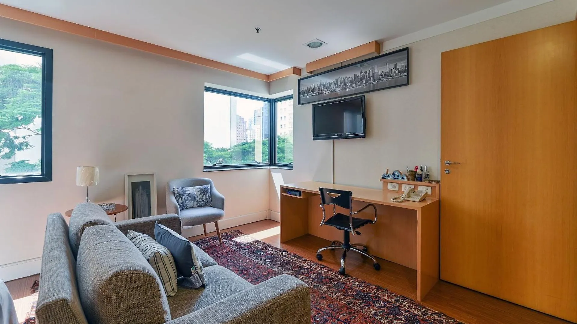 Apartment Flat Com Duas Suites Em Hotel Nos Jardins! Sao Paulo Brazil